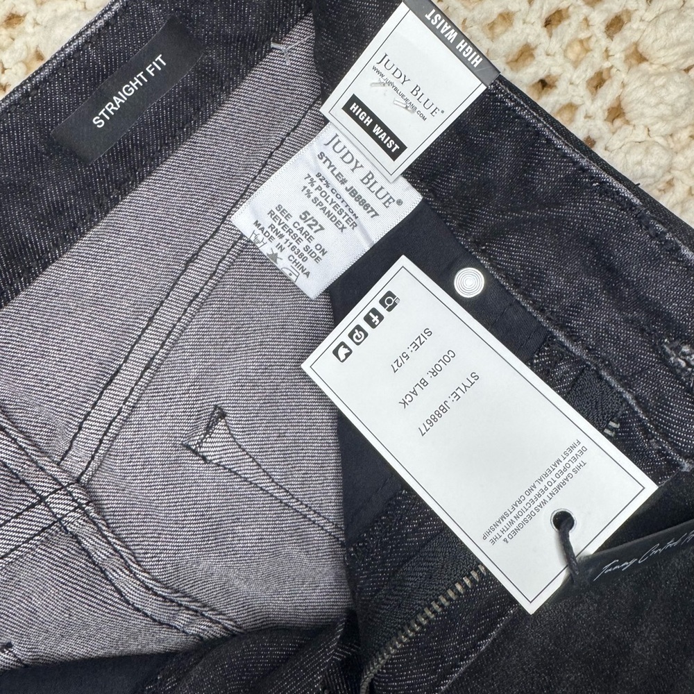 Judy Blue Women's Dark Blue Jeans. #6 - Picture 6 of 11
